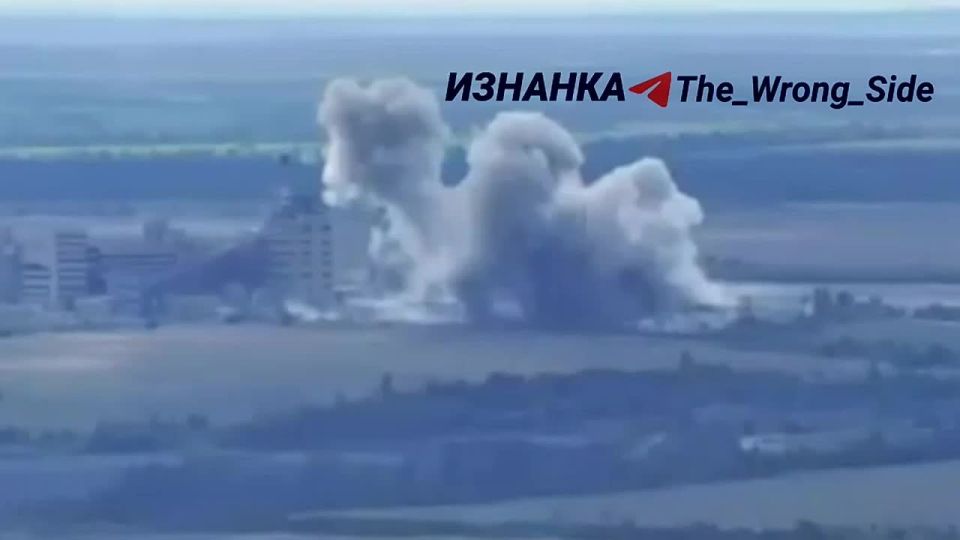 ВС РФ нанесли мощный удар по позициям 25-й десантно-штурмовой бригады ВСУ в районе населённого пункта Родинское