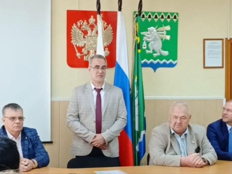 Первый мэр паслеровского призыва собирает команду — в необычном формате