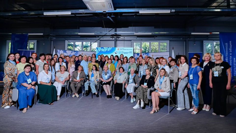 С 20 по 22 июня в Центре созидания «Маяк» в г. Бердянск прошел форум «Женский вектор. Донбасс»