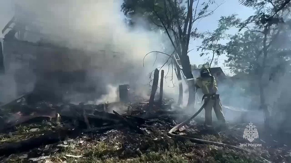 Амвросиевские огнеборцы потушили пожар