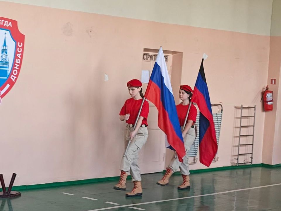 27 июня 2025 года юнармейцев ВПК «Отвага» г.Ждановка приняли участие в патриотическом мероприятии к 80-й годовщине Великой Победы «Эстафета памяти»