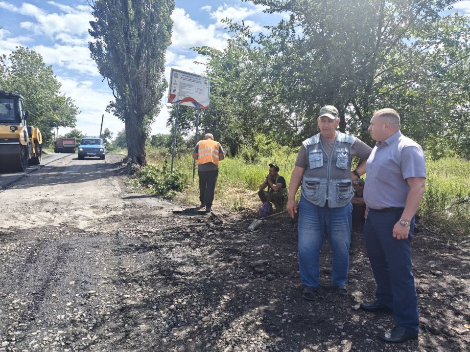 Сергей Ермаков: 30 июня проверил ход выполнения ремонта автомобильной дороги на улице Терешковой