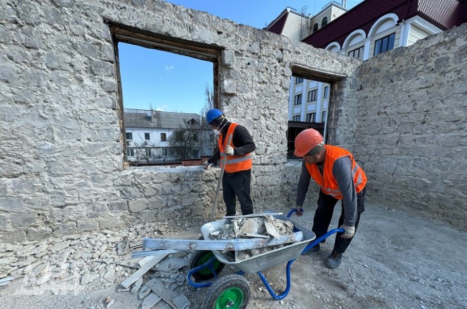 ������ �������� ������ ������� � �������������� ������������ �������