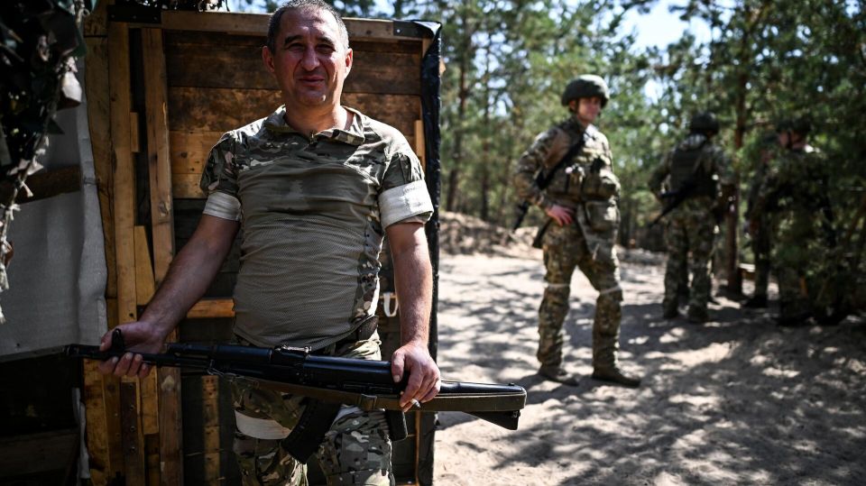 Летнее наступление ВС РФ может привести к стратегическому перелому в СВО — Перенджиев