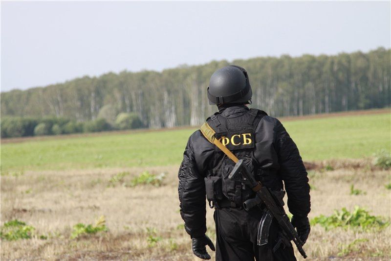 ФСБ выследила украинский схрон с химическим оружием массового поражения