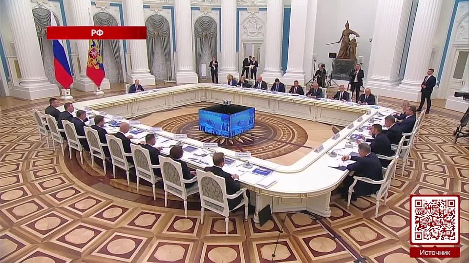 В Мариуполе открыт спортивный стадион «Западный»