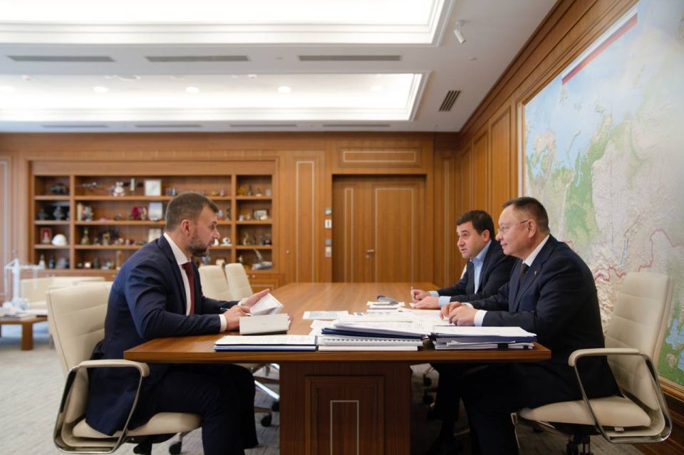 Антон Кольцов: В Мариуполе российские строители восстановили более 1000 пострадавших во время боев многоквартирных домов