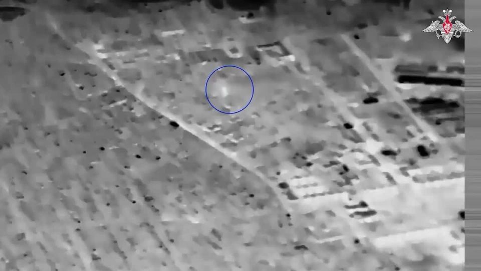 Прилёт дрона-камикадзе «Герань-2» по складу боеприпасов 56-й ОМПБр ВСУ в Краматорске