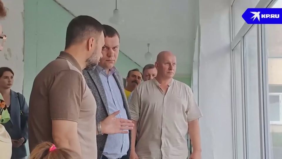 Пушилин проверил ход ремонта школы №58 в Киевском районе Донецка