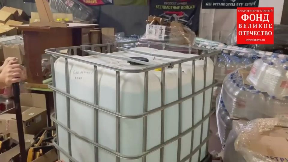 Поддержим тех, кто защищает нашу спокойную жизнь