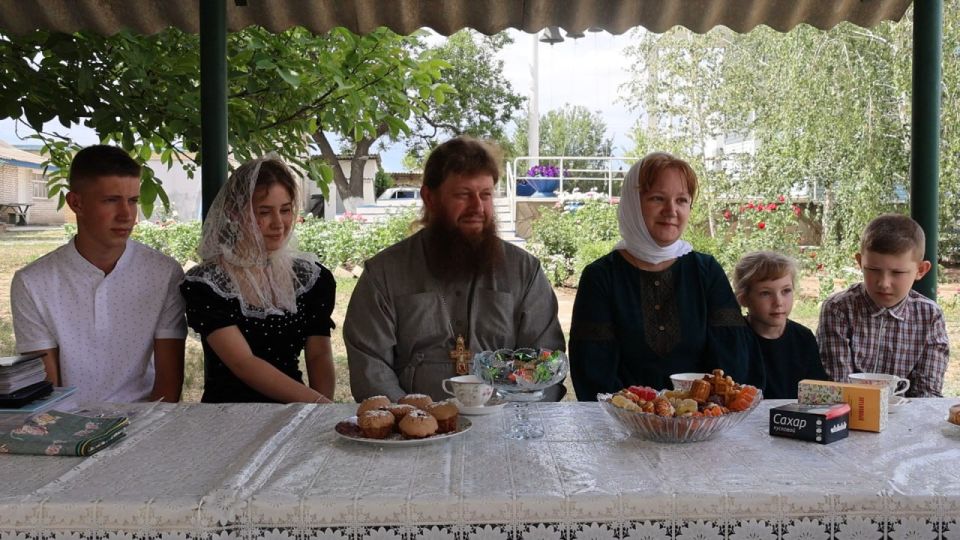 Игорь Лызов: Глава ДНР Денис Пушилин всегда уделяет большое внимание вопросам поддержки многодетных семей