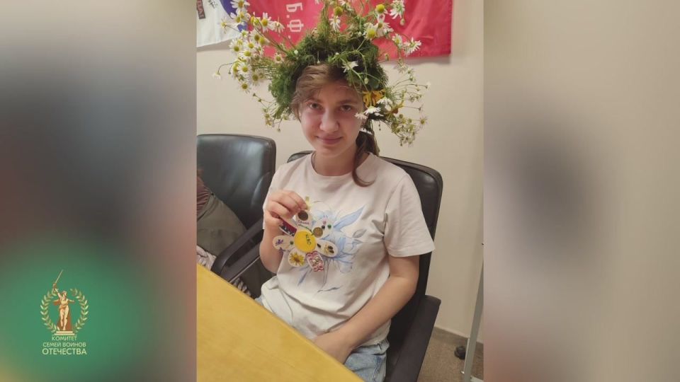 // В честь праздника в офисе КСВО ДНР провели мероприятия для детей: