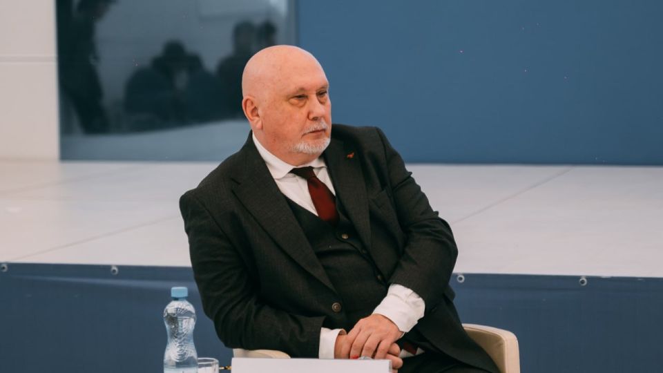 С 27 по 30 июня по приглашению Окружной администрации г. Якутска директор Центра этнополитической реабилитации Юрий Николаев принял участие в серии мероприятий в рамках национального праздника «Ысыах Туймаады-2025»