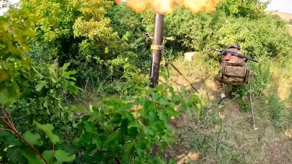 Десантники уничтожили пикап с боевиками ВСУ под Часовым Яром