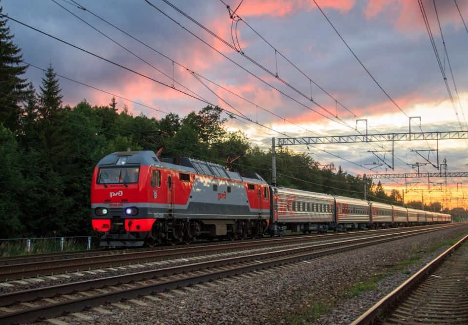 В Республике услугами пассажирских перевозок ФГУП "Железные дороги Новороссии" за первое полугодие воспользовалось свыше 300 тысяч граждан