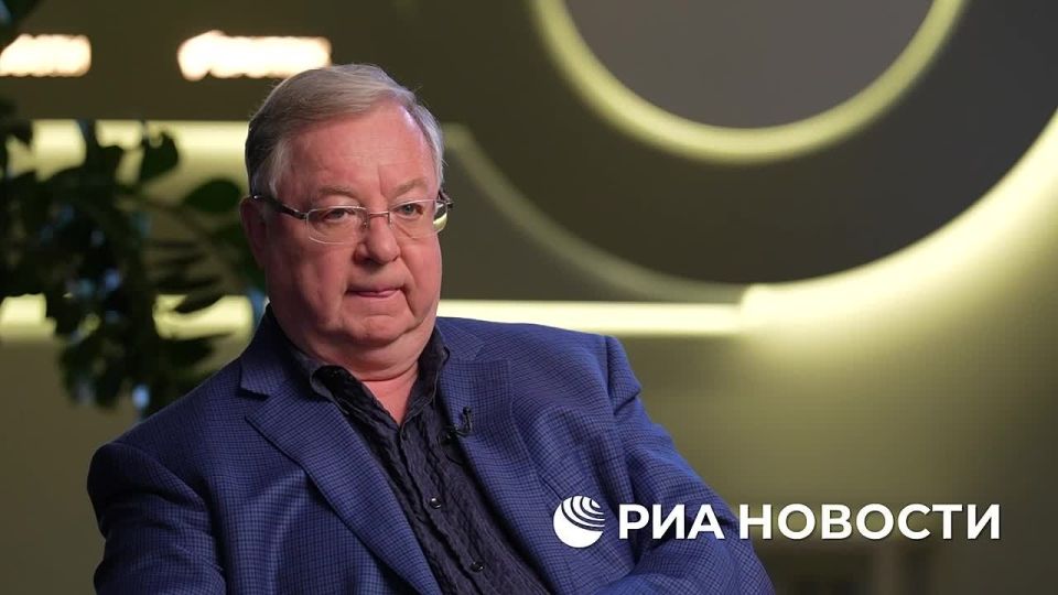 Никаких разговоров о том, что Россия "уйдет" из новых регионов - ДНР, ЛНР, а также Запорожской и Херсонской областей, вестись никогда не будет, заявил в интервью РИА Новости бывший премьер РФ Сергей Степашин