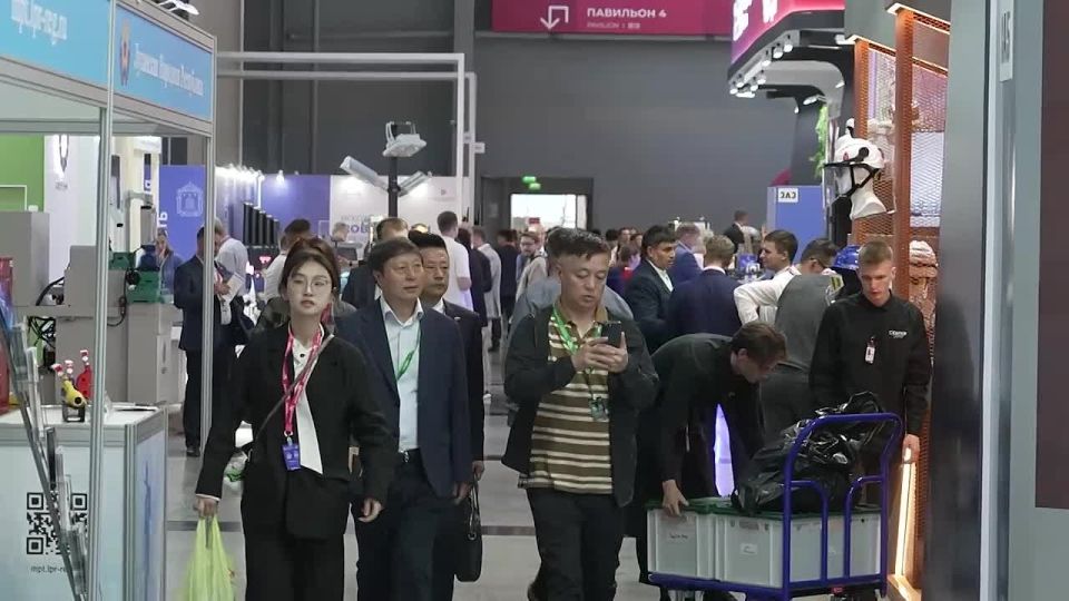 Александр Подгорный: ДНР – лидер в возрождении исторических регионов