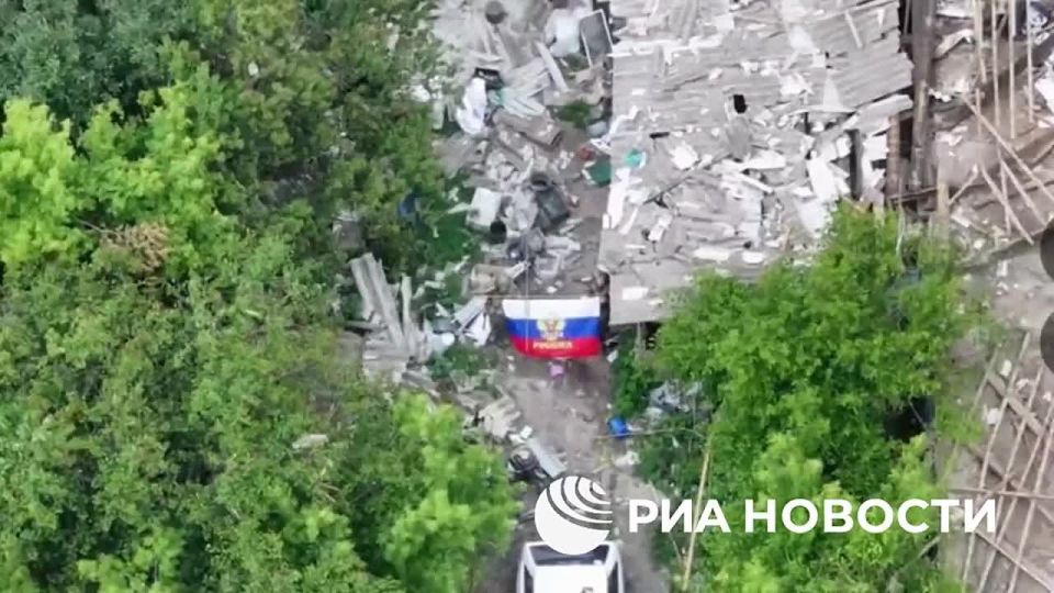 Минобороны России показало кадры освобождения населенного пункта Толстой в ДНР