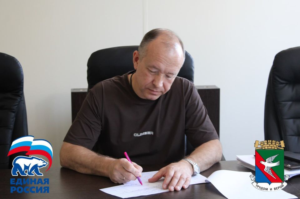 Иван Приходько: Заместитель главы администрации городского округа Горловка Игорь Горбатов провел прием граждан