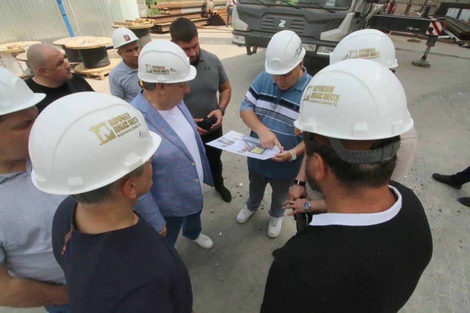 Врио Председателя Правительства ДНР Андрей Чертков проинспектировал ход работ по строительству молодежного центра в столице региона