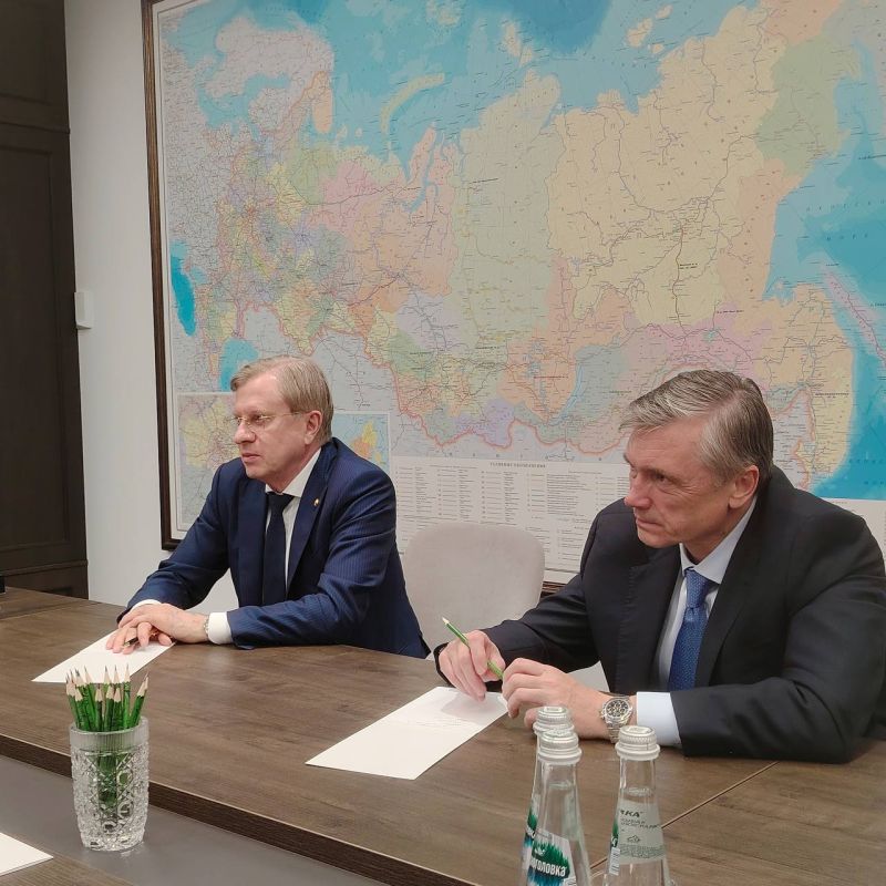 Денис Пушилин: Развитие Мариупольского морского порта и восстановление донецкого аэропорта обсудили с заместителем Председателя Правительства РФ Виталием Савельевым