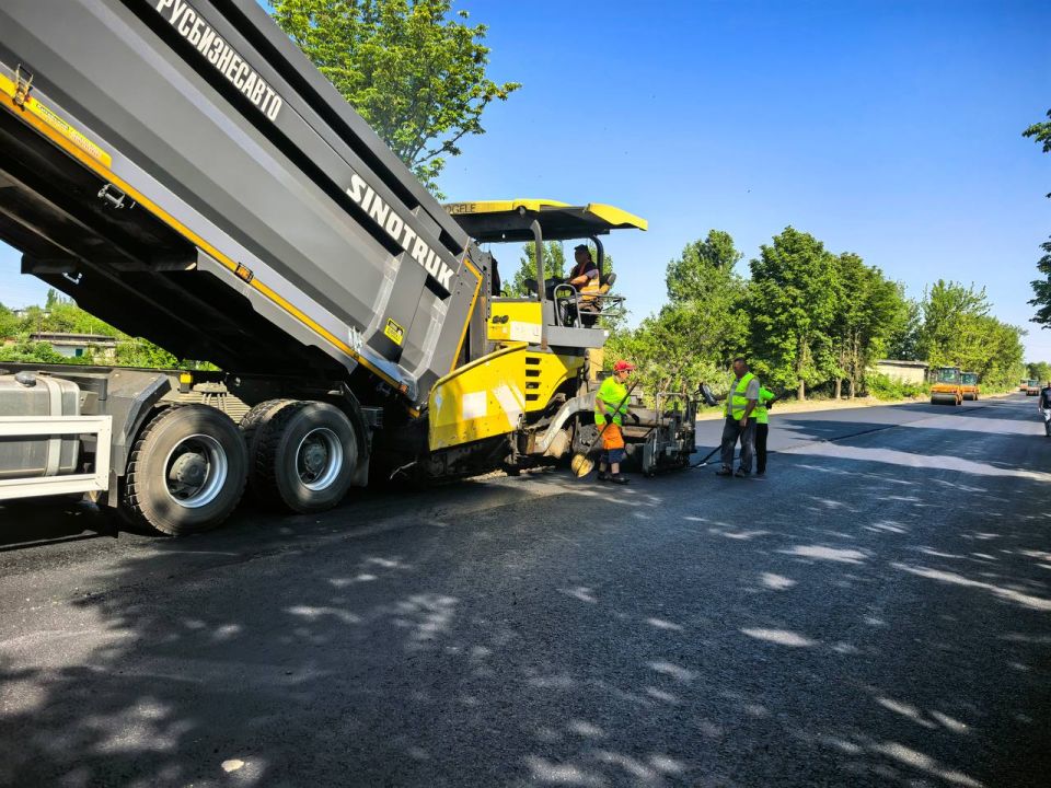 В ближайшие дни будут готовы к эксплуатации несколько участков обновленных дорог, сообщил Денис Пушилин