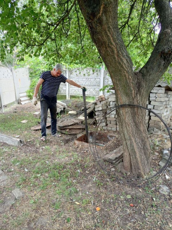 Аварийная бригада Республики Бурятия провела ремонт на 12 участках в Старобешево