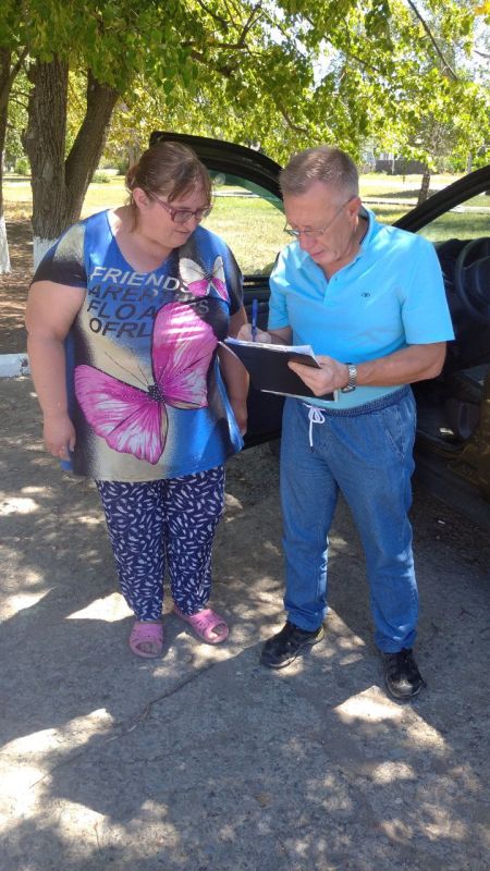 09072025 депутат Волновахского муниципального совета Донецкой Народной Республики первого созыва, член партии "Единая Россия" Филиндаш Сергей Николаевич провел прием граждан в с. Свободное