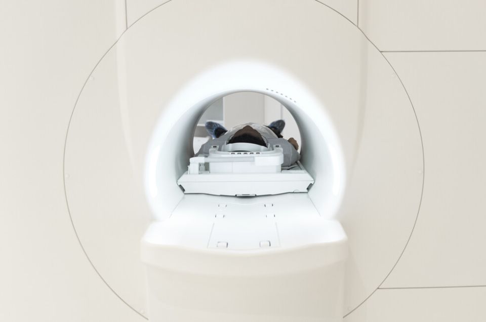 В макеевской больнице появился ангиограф и безгелиевый МРТ