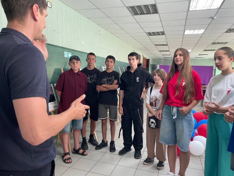 Выставка «Моя Большая Национальная Свадьба» в Мангушском округе: знакомство с традициями народов России