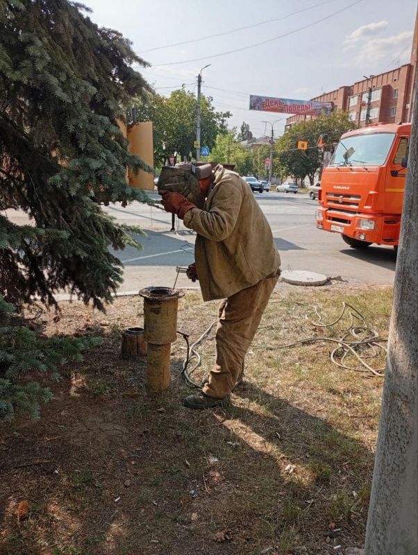 Специалисты Горловки и Кузбасса продолжают работу на сетях водоснабжения