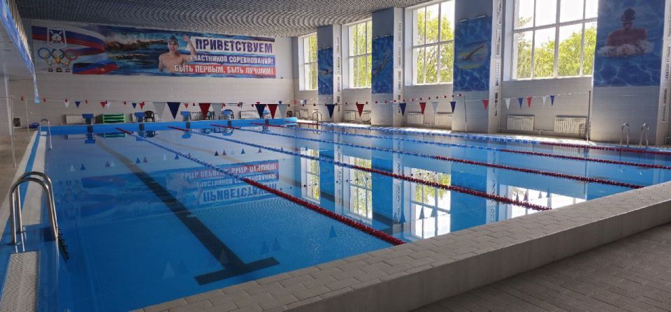 В Докучаевске открылся обновленный спортивный комплекс