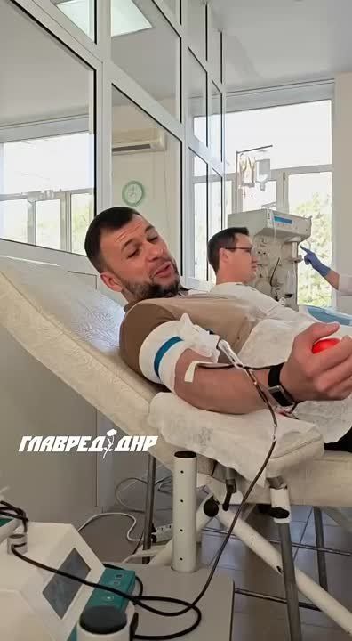 Виктория Мельникова: Есть такая хорошая традиция в Донбассе — кровь сдавать!