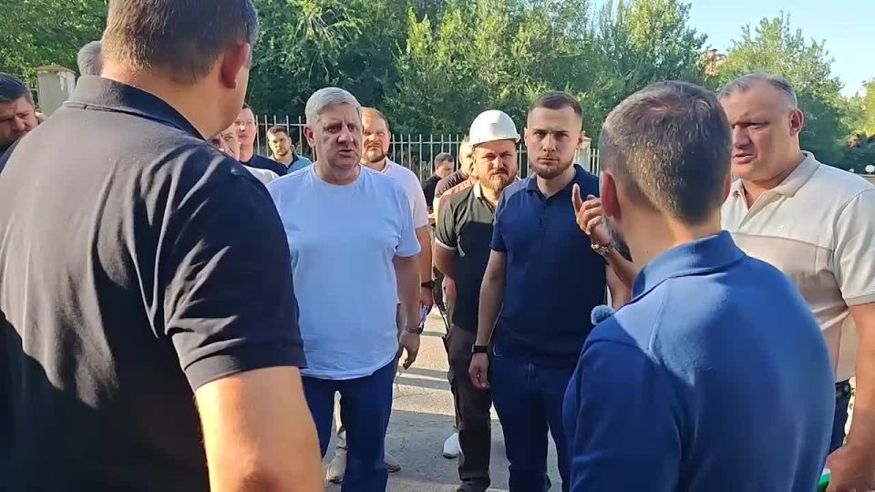 Пушилин оценил ход строительства молодежного центра в Донецке