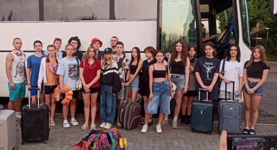 Александр Пеняев: 20 ребят из Ясиноватского муниципального округа отправились 11 июля на черноморское побережье, в город Геленджик