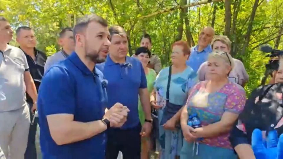 Валентина Харлашка: 10 июля Глава Донецкой Народной Республики Денис Владимирович Пушилин провел встречу с жителями поселка Войково в Макеевке