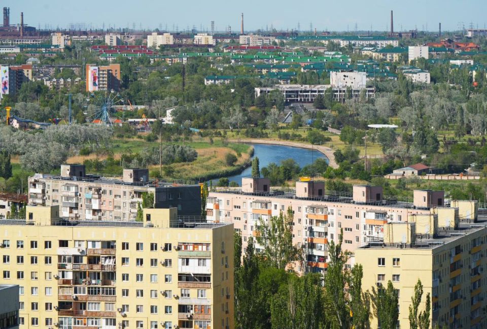 Город, как на ладони: Большой фоторепортаж высотных пейзажей всех районов Мариуполя