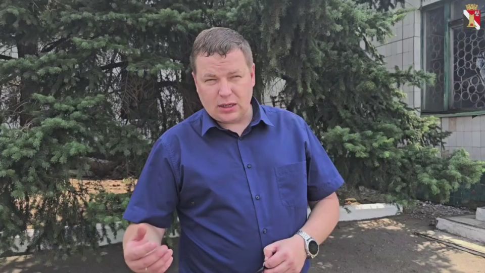 Игорь Мартынов: Встречи с населением. 16 июля заместитель главы администрации муниципального образования городского округа Енакиево Александр Деменков провел встречу с жителями пгт Ольховатка по адресам: ул. Советская 1; ул....