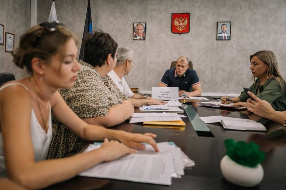 В Мариуполе обсудили с жителями меры социальной поддержки за утраченное жилье