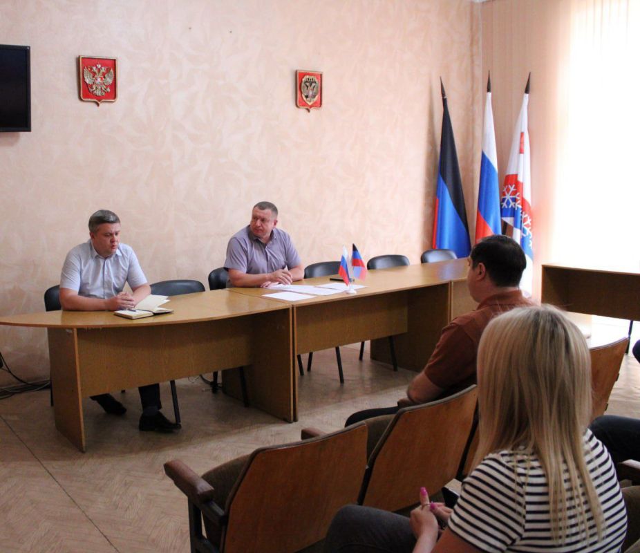 В Снежном прошло первое заседание по организации эффективного взаимодействия с медицинскими учреждениями округа