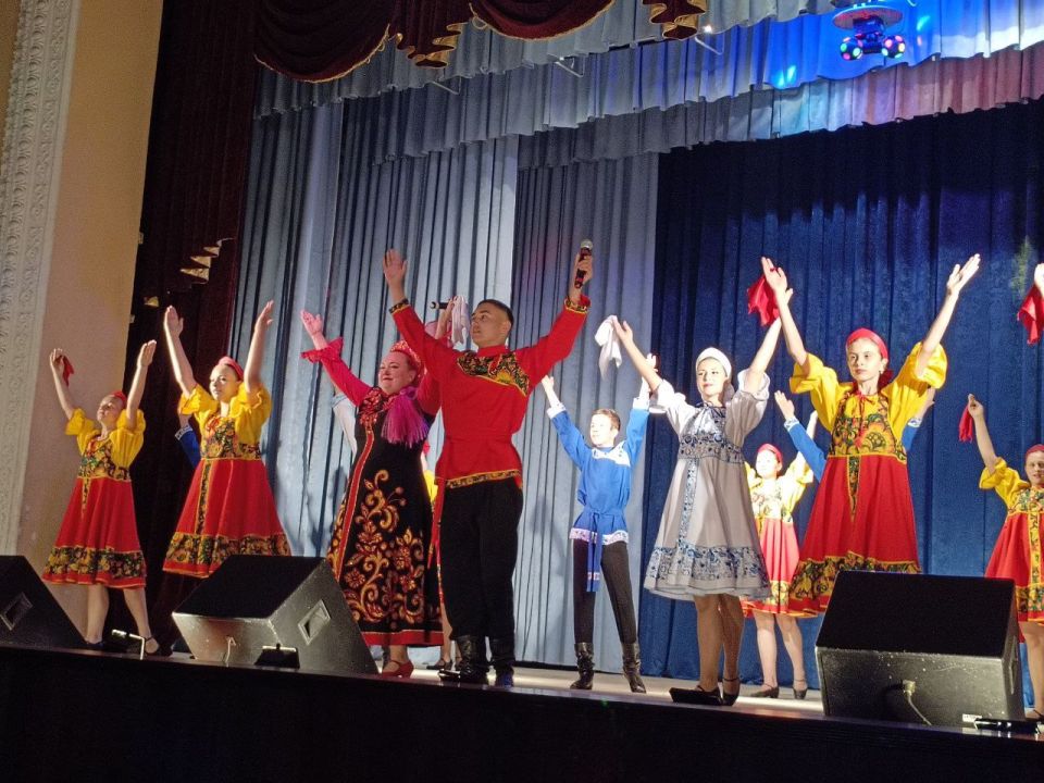 Николай Михайлов: В Комсомольское прошел праздничный концерт «Любимый сердцем город мой», посвящённый Дню города