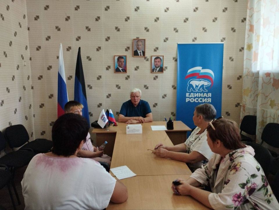 18 ����, � ������������ ������� ������������� ������������ ������ ������� ������� ����������-���������� ������ ��������, ������������� �� ������ ��. 250-�������������, 2�, ������������� ������ ����������-���������� ������...