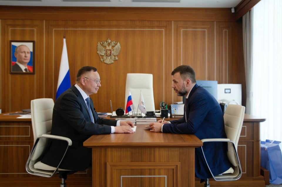 Файзуллин и Пушилин обсудили ситуацию с водоснабжением в ДНР