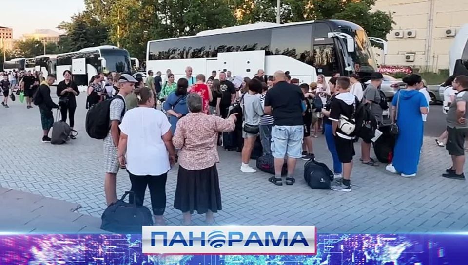 Долгий путь к летней сказке: Дети Макеевки прибыли в Сургут за новыми впечатлениями