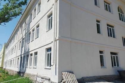 В Мариуполе восстанавливают хирургический корпус больницы №4