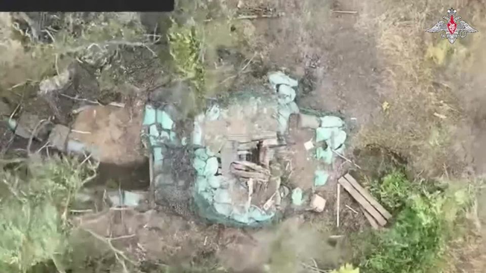 Минобороны России: Расчеты БПЛА и артиллерии «Востока» громят позиции противника