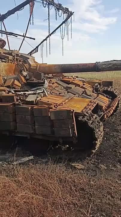 Чингис Дамбиев: Уничтоженный на Южно-Донецком направлении украинский танк Т-64БВ