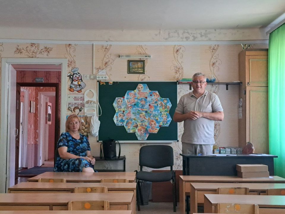 ���� ������: �������, 21 ���� 2025 ����, � ��������� ������ ������ ������, � ����� "������� ��� � 163 �. �. ������" ������ ������� � �������� �����������