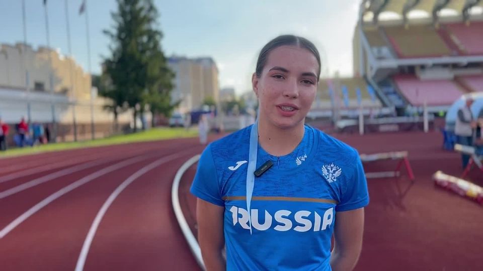    .   ( )          ,  80-   