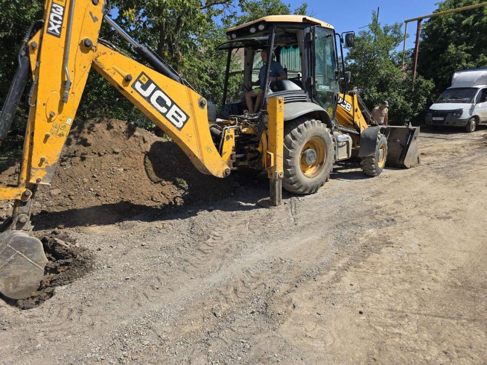 Александр Качанов: Якутия начала монтаж люков на колодцы водопровода в Докучаевске